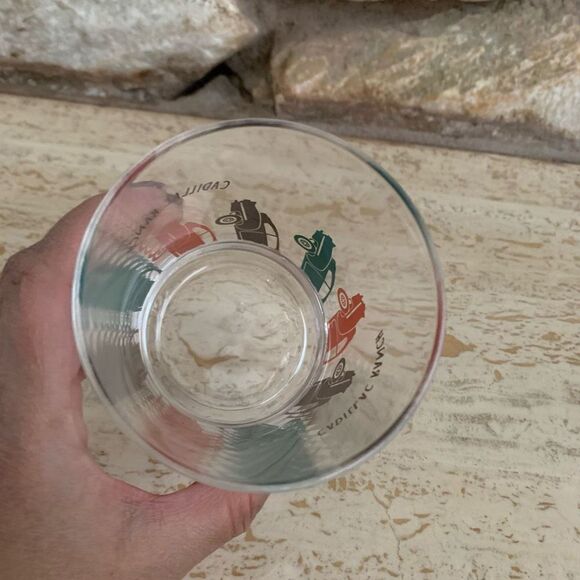 Curiosity shoppe for target short glasses - Picture 6 of 8